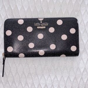 Kate Spade polka dot Wallet Gently Used W tags